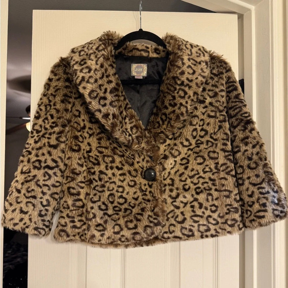 Faux Fur Jacket Size S/P Leopard Print Short Pockets Snaps - Picture 1 of 6